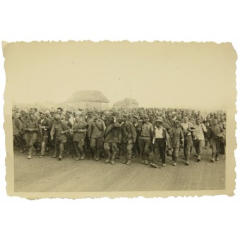 Sovjetgevangenen in de buurt van Uman. Espenlaub militaria